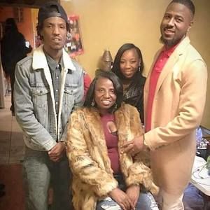 Meet your Posher, Jackie